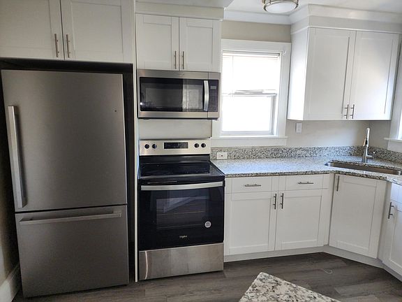 2nd image of 3238 E Ocean View Ave APT 2