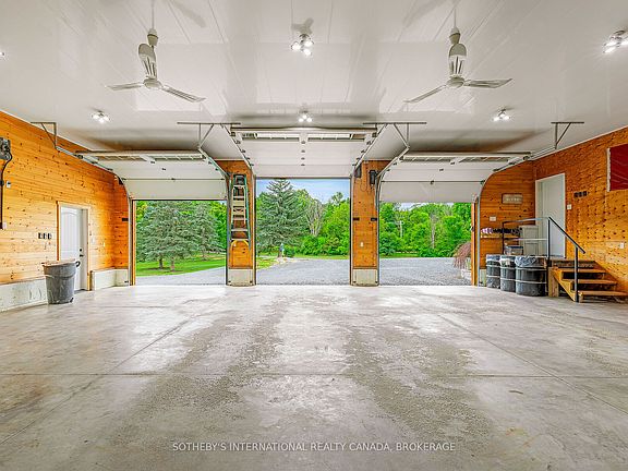 4th image of 92 Reynolds Rd
