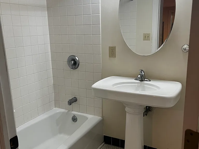 329 State St #B1 — Photo 4