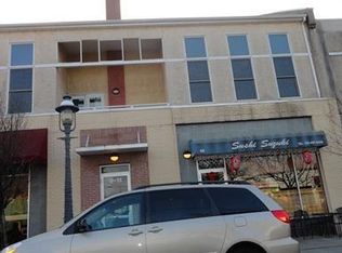 17 New St APT C, Metuchen, NJ 08840