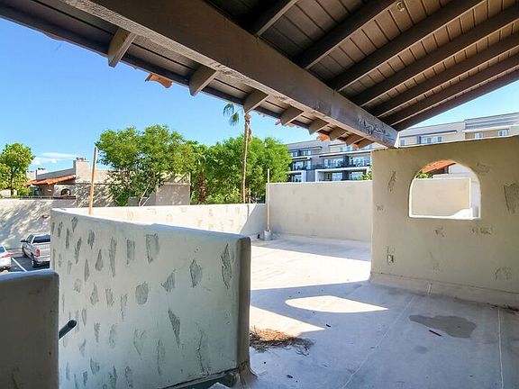 3rd image of 3309 N 70th St Unit 218