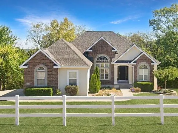 545 S Minter Rd, Grain Valley, MO 64029