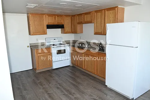 1733 E Cambridge Ave #204 Photo 1