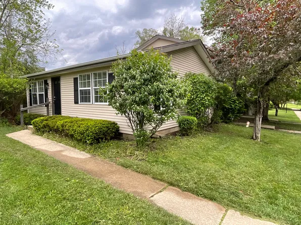 359 Mulberry Ct, Fairborn, OH 45324