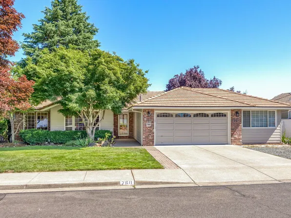 760 Annalee Dr, Central Pt, OR 97502