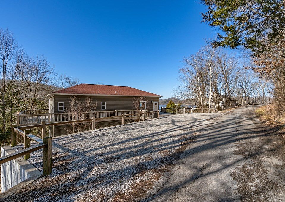 609 Floating Mill Village Rd, Silver Point, TN 38582 Zillow