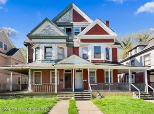829 Carteret Ave, Trenton, NJ
