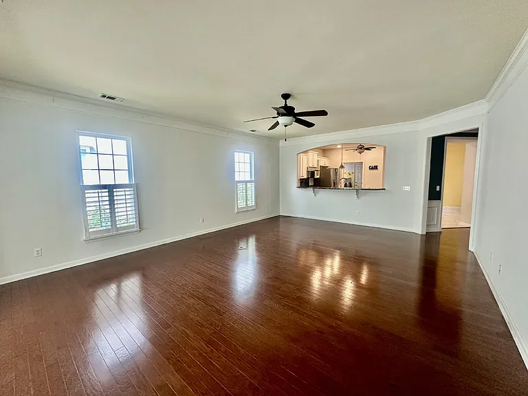 120 Spring Beauty Dr — Photo 10