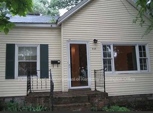 444 N Broadway Photo 1