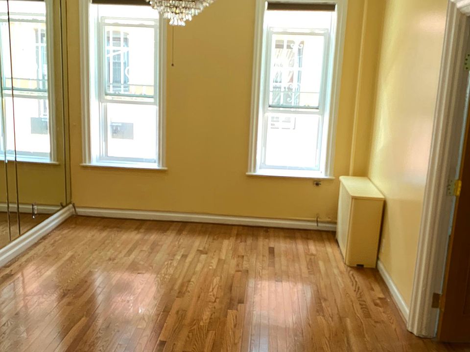 1st image of 577 E 93rd St Floor 1