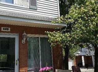 125 Ilyssa Way, Staten Island, NY 10312
