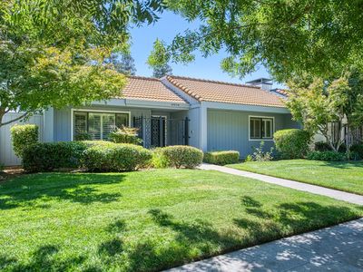 2013 W Fairmont Ave, Fresno, CA, 93705