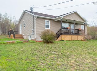 122 Anderson Mountain Rd, Pictou, NS B2H 5C4