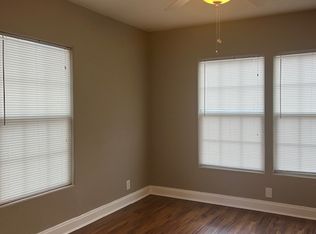 2715 S 1st St, Austin, TX 78704