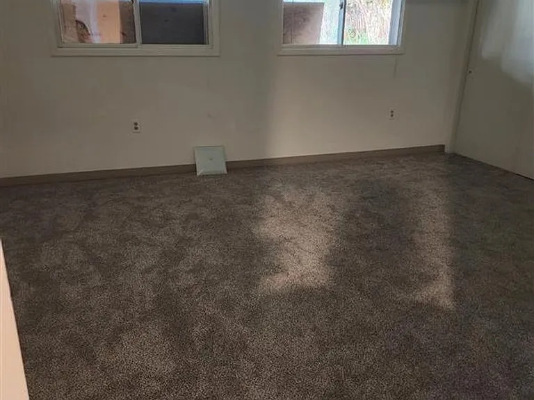 2024 Green Terrace Dr — Photo 7