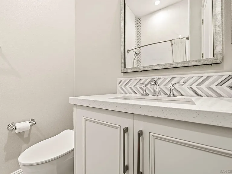 6210 Summit Crest Cir — Photo 22