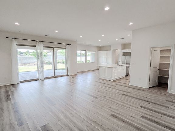 Spacious open concept living room & kitchen.