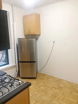 Rented by City Connections Realty | media 19