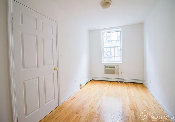 Rented by City Connections Realty | media 14