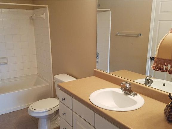 5th image of 2801 Shades Valley Ln