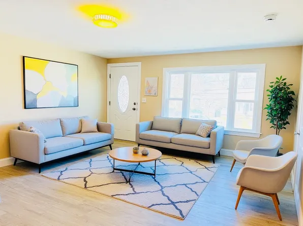 53 Gale Rd, Weymouth, MA 02188