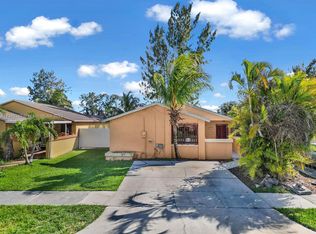 12280 SW 194th St, Miami, FL 33177