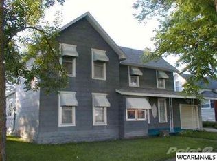 125 2nd Ave SE, Wells, MN 56097