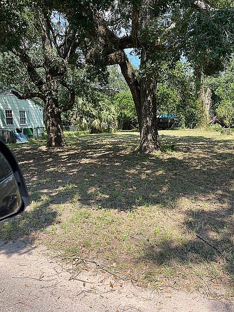 2nd image of 1614 Gordon Ave