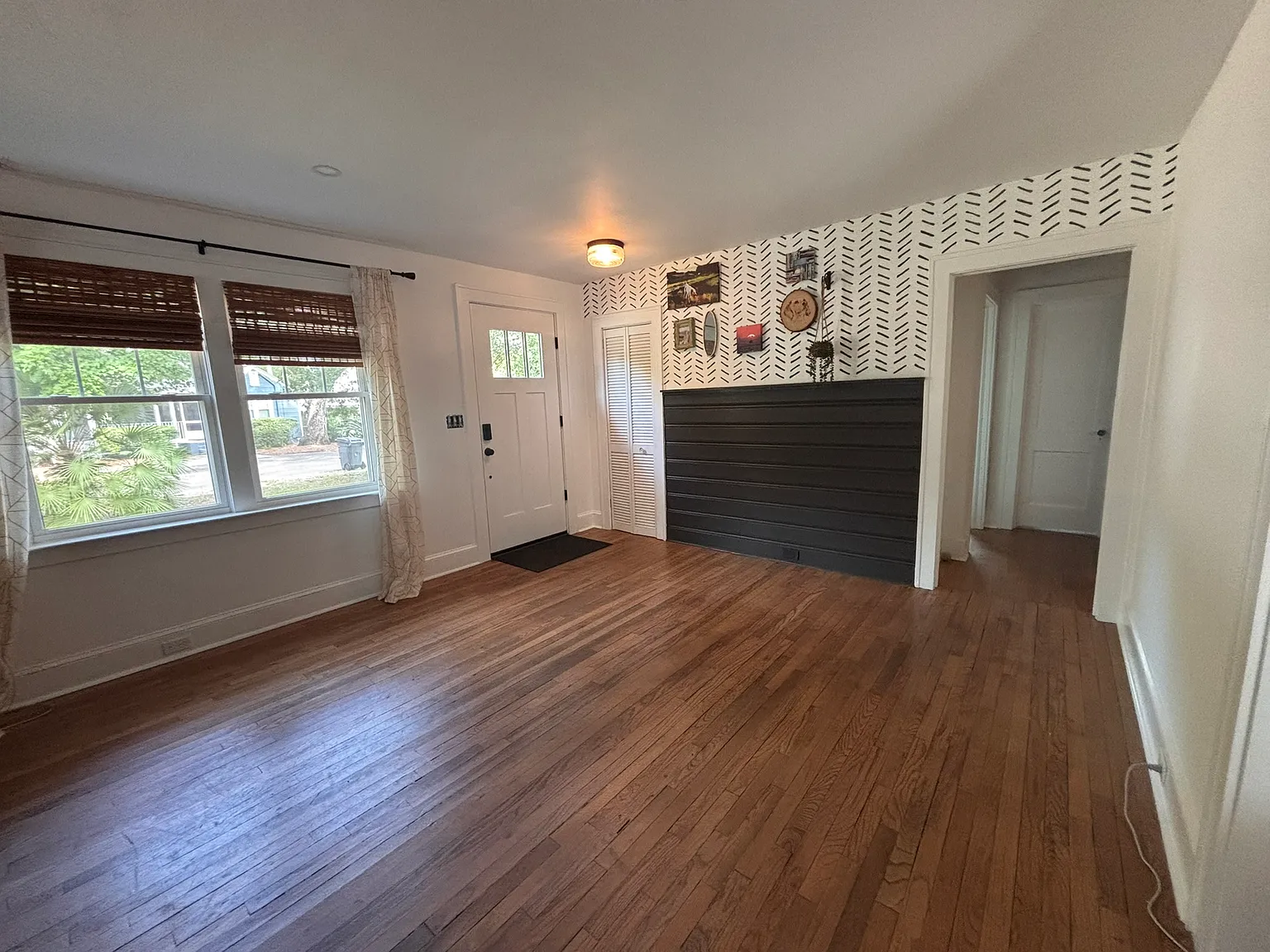 3 bed, 1700 sqft, $3,500 — Photo 2