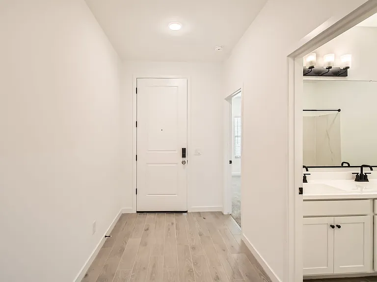7548 W Park — Photo 5