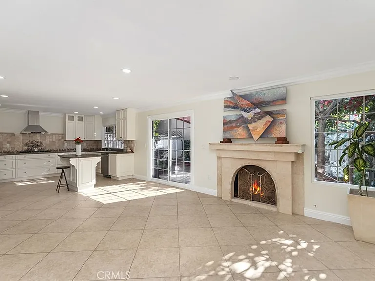 2 Meadowsweet Way — Photo 14