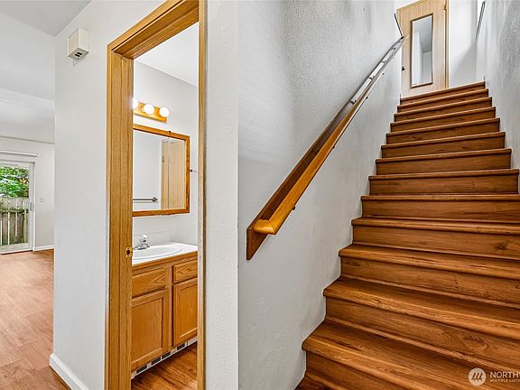 3rd image of 2110 Highland Avenue #C