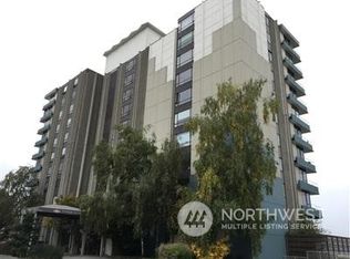 521 5th Ave W UNIT 1002, Seattle, WA 98119