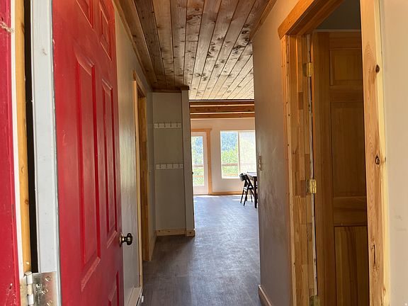 2nd image of 5490 E Fremont Trl
