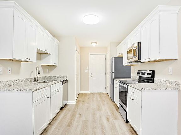 4th image of 6414 Alford Cir