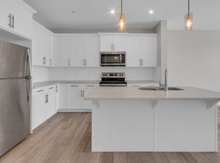 112 Ambleton St NW #M, Calgary, AB T3P1W5