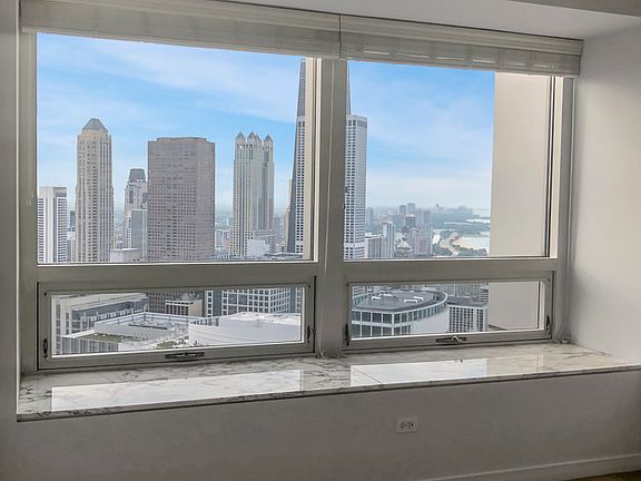 3rd image of 512 N McClurg Ct APT 5411
