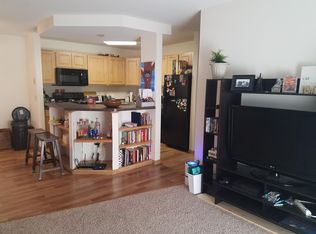 6 High Point Oaks Ln APT 103, Madison, WI 53719