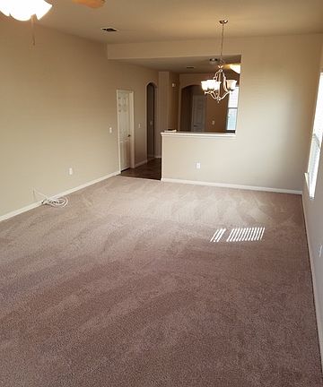 3rd image of 10435 Catfish Ln