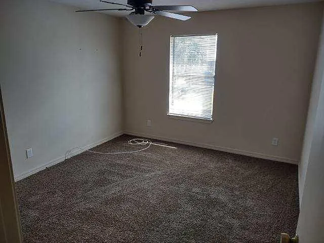 6048 Howard Rd — Photo 12