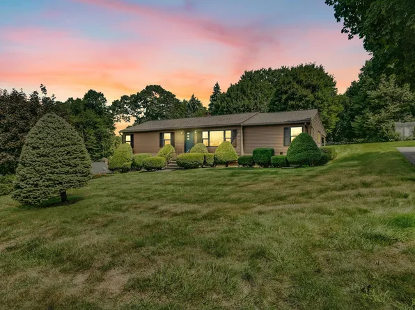 44 Kathy Drive, Seymour, CT 06483