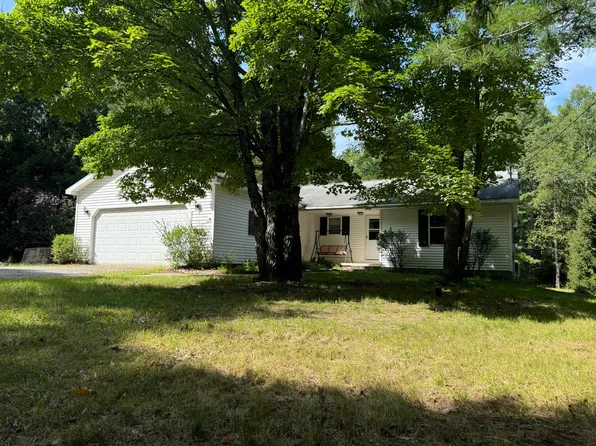 10190 McMurphy Rd, Atlanta, MI 49709