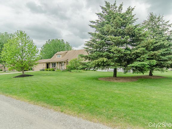 3rd image of 7298 Rolling Hills Dr