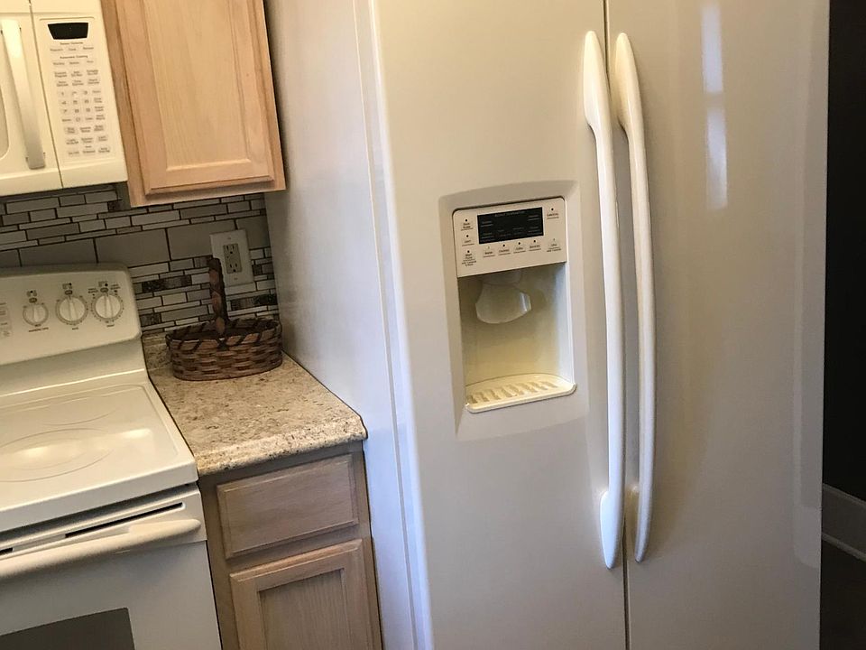 1st image of 4918 Meredeth St #1
