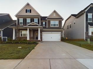 3040 Whipcord Dr, Waxhaw, NC 28173