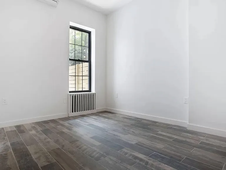30 Cooper St #1 — Photo 3