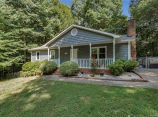 130 Lauren Ct, Gastonia, NC 28056