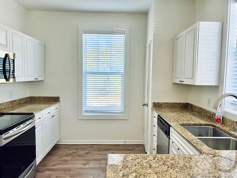 130 River Landing Dr #8101 — Photo 14