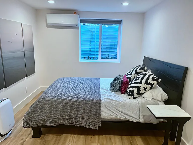 3851 Paseo Del Prado — Photo 23