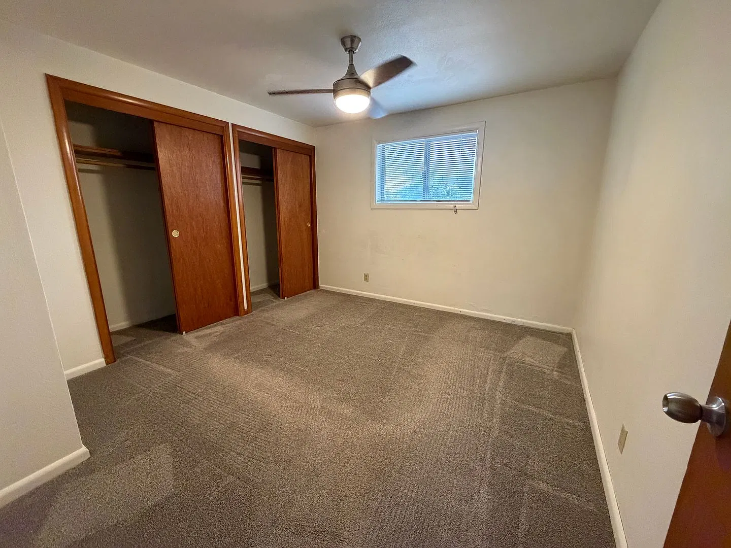 2 bed, 1.0 bath, 750 sqft, $1,420 — Photo 1